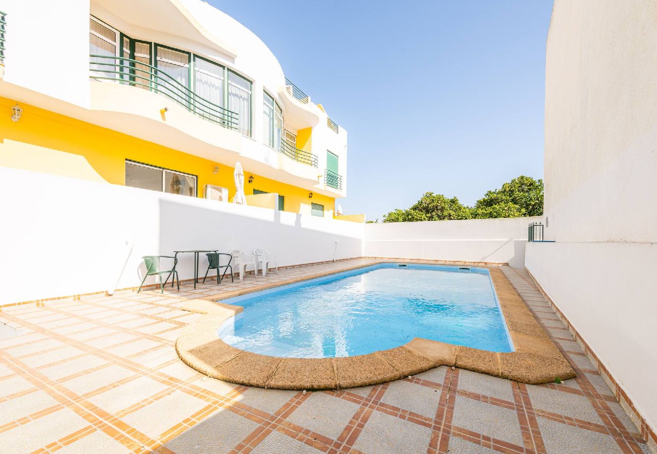 Apartamento em Tavira - Oliveira - Apartamento T1 Moderno e charmoso em Sa